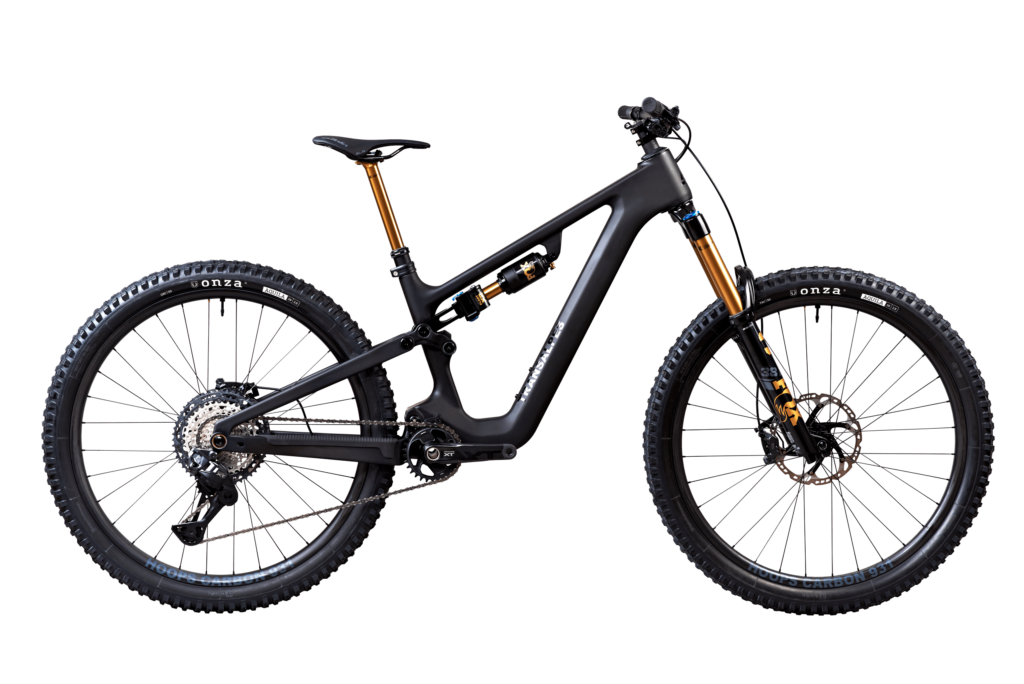 Transalpes C3 Enduro Seite Freigestellt