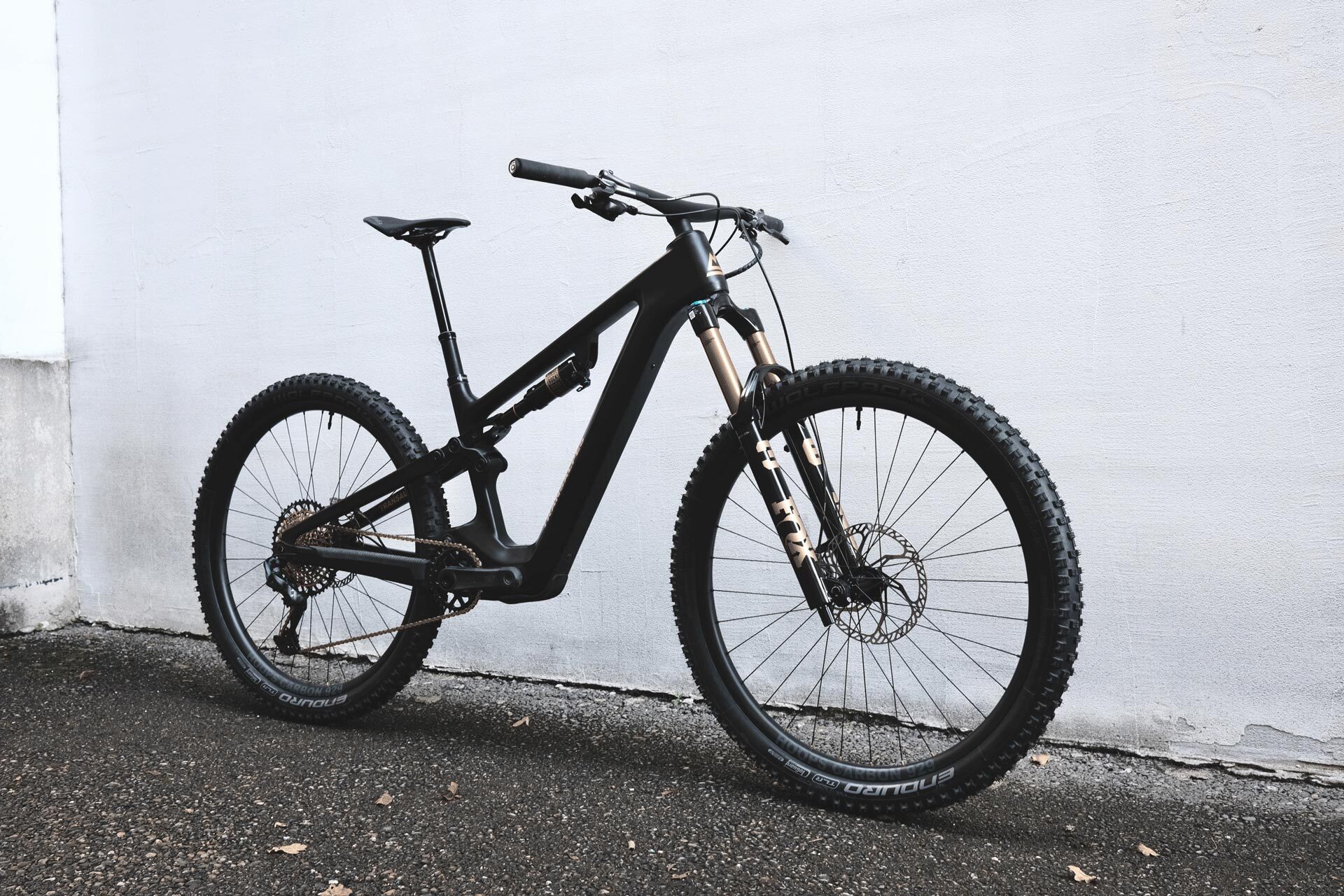 Transaples E3 Superlight Schraeg Von Der Seite